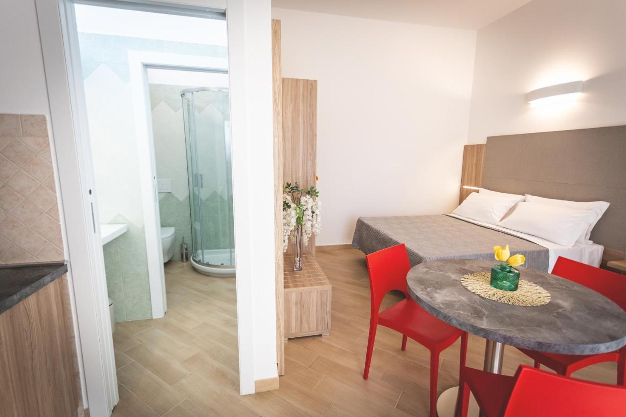 Hotel Residence Vallecorsa Rosignano Marittimo Buitenkant foto