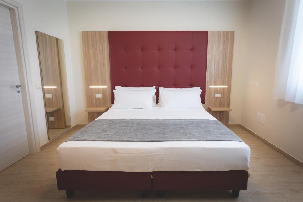Hotel Residence Vallecorsa Rosignano Marittimo Buitenkant foto